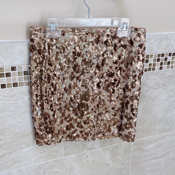 Sequin skirt - Picture 3 of 6